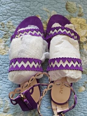 Purple Scalloped Strap Women's Sandals